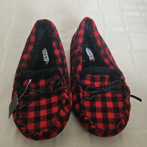 Torrid Red and Black Checkered Moccasin Slippers - Picture 12 of 16
